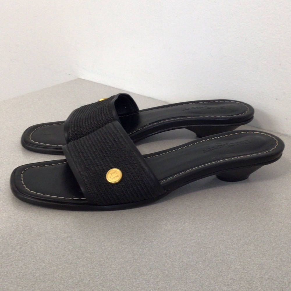 ERIC JARVITS  size 7 M BLACK MULE KITTEN HEEL worn once PRISTINE